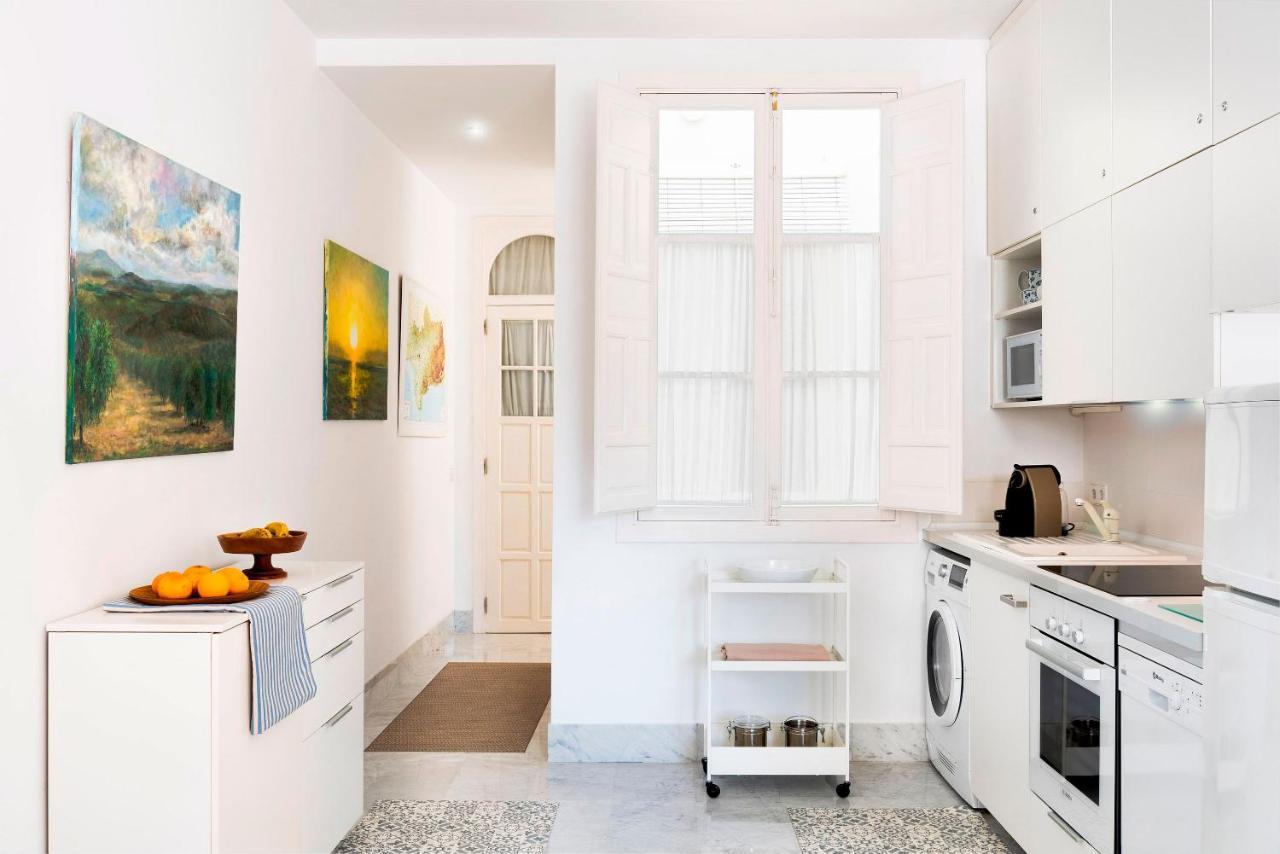 Genteel Home Pasaje Santa Cruz Sevilla Buitenkant foto