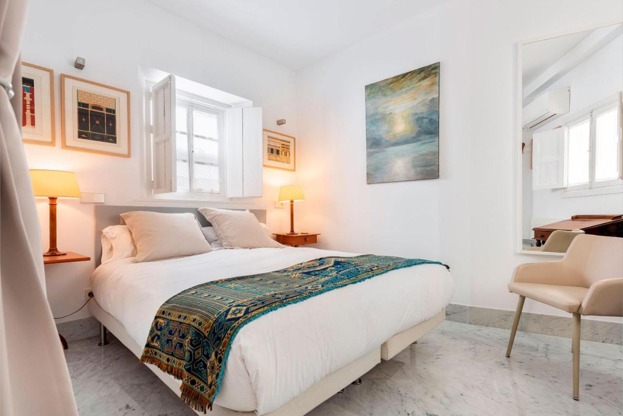 Genteel Home Pasaje Santa Cruz Sevilla Buitenkant foto