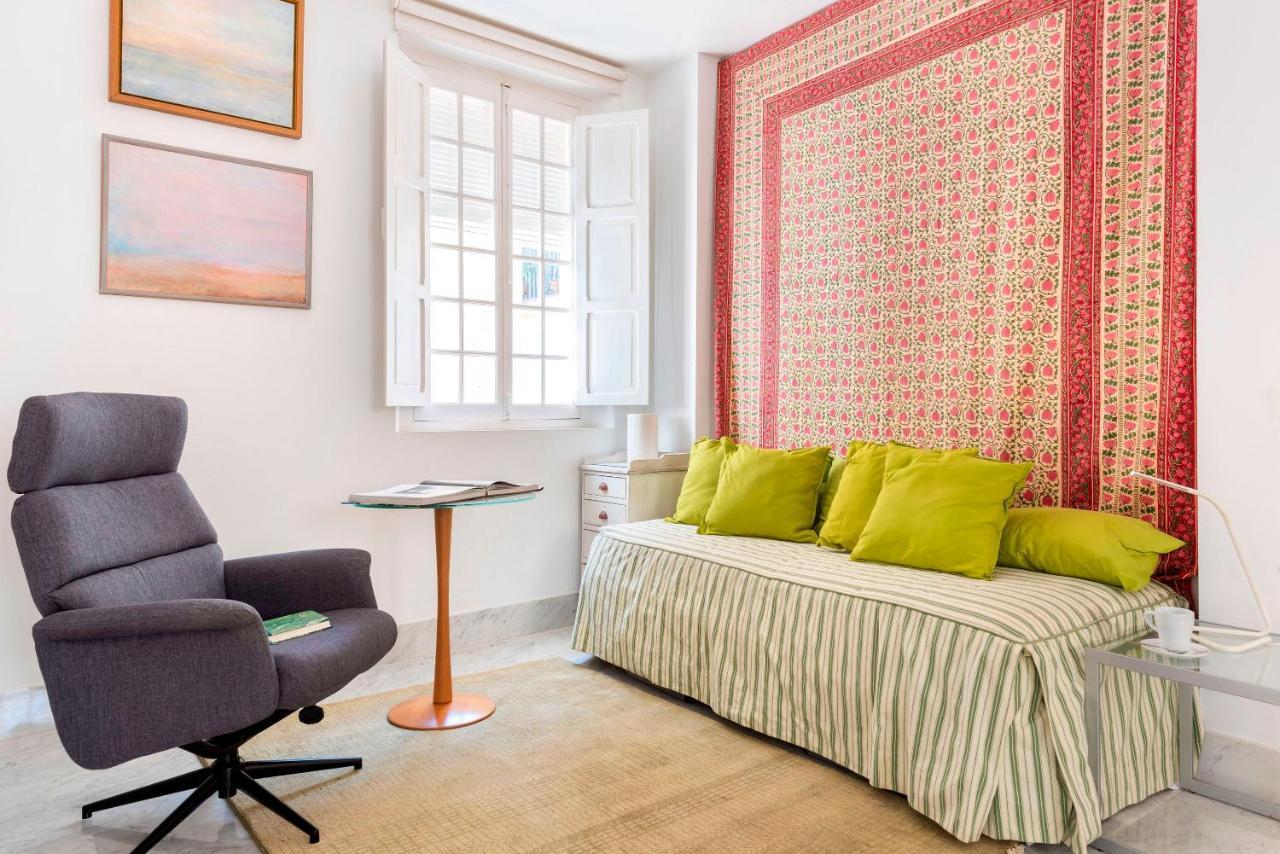 Genteel Home Pasaje Santa Cruz Sevilla Buitenkant foto